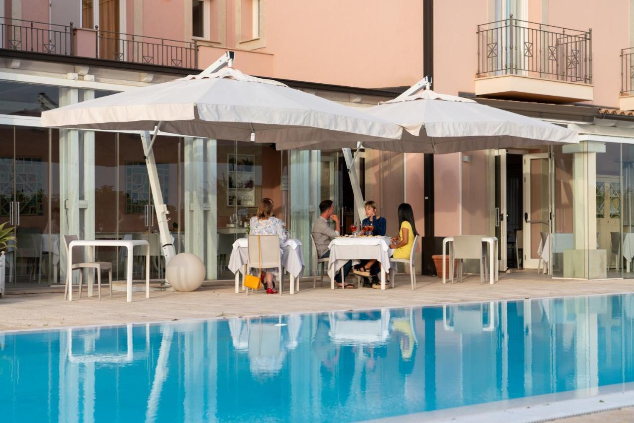 Hotel Danieli Pozzallo Kültér fotó