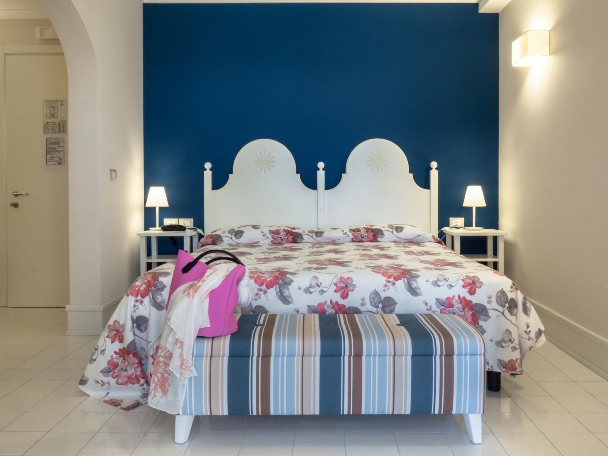 Hotel Danieli Pozzallo Szoba fotó