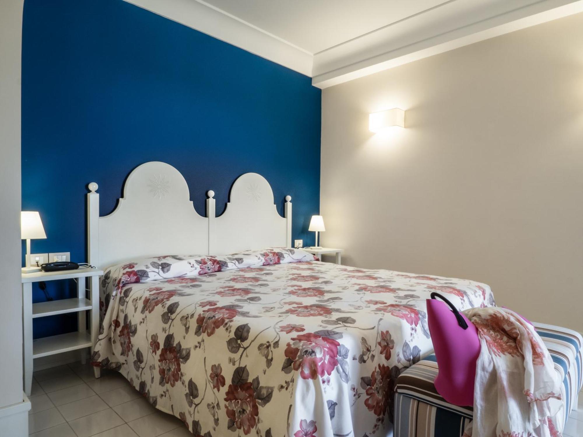 Hotel Danieli Pozzallo Szoba fotó