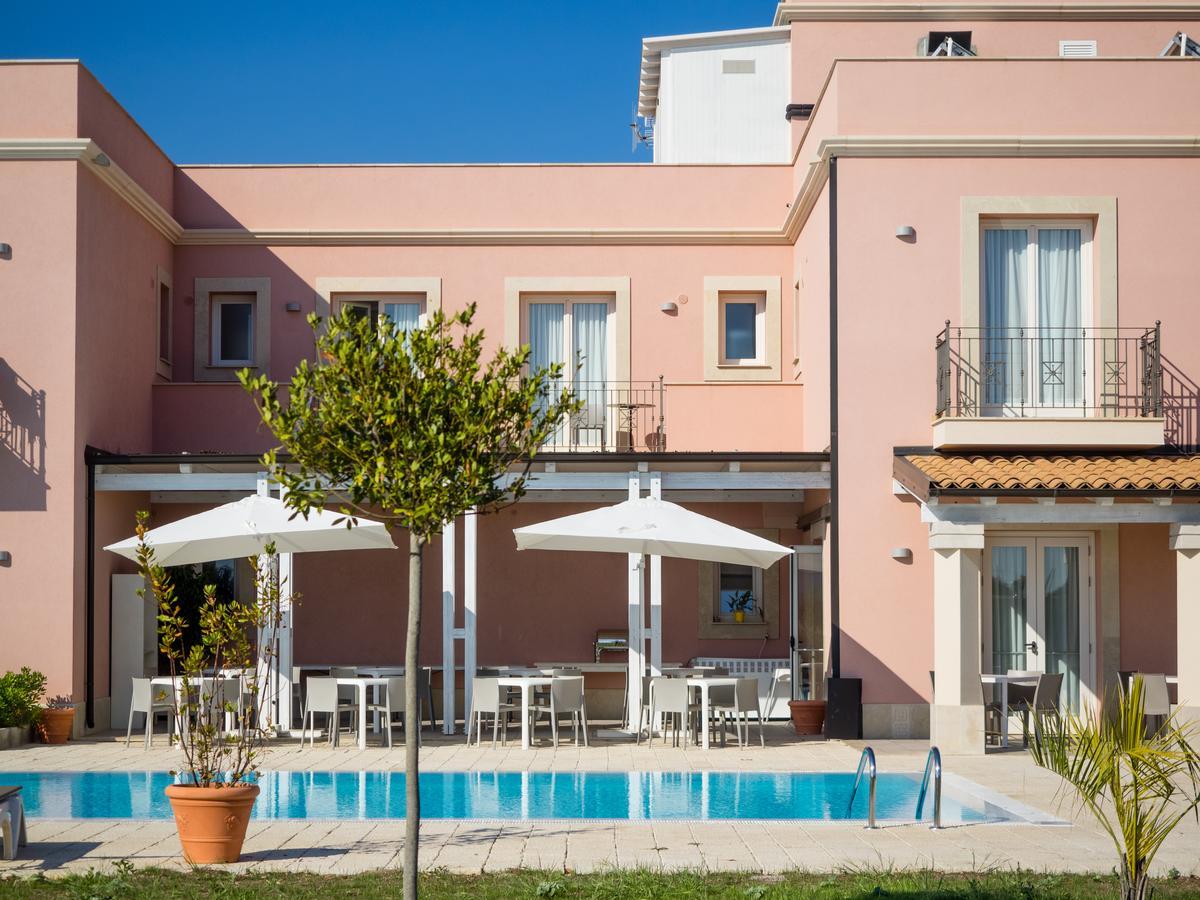 Hotel Danieli Pozzallo Kültér fotó